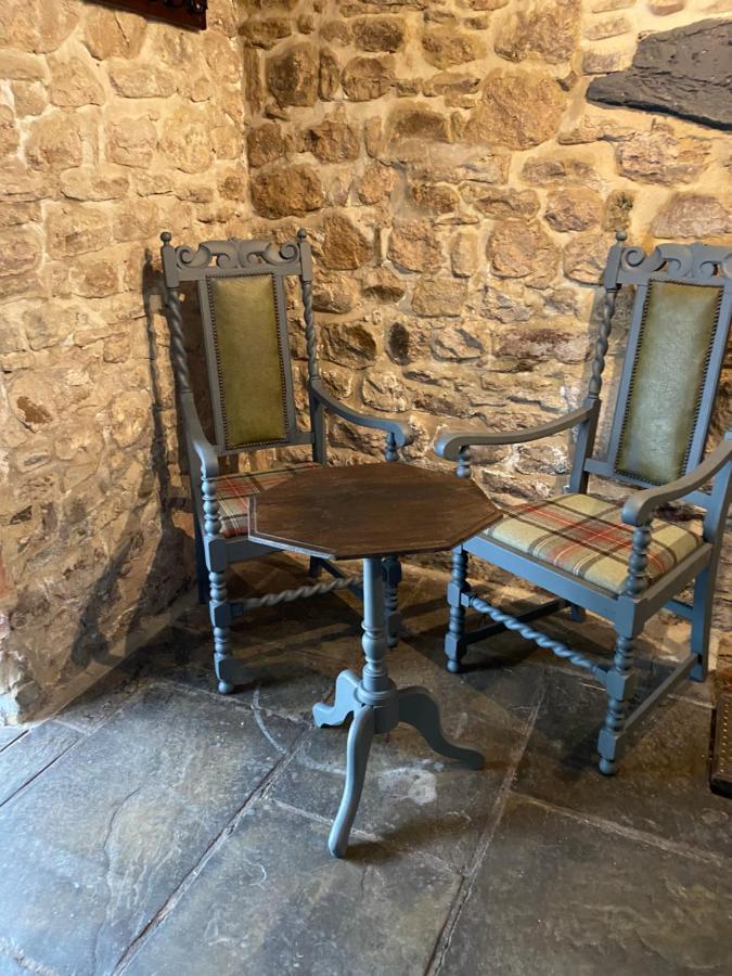 Chainbridge Usk Riverside Gastro Pub And Accommodation Trostrey Εξωτερικό φωτογραφία