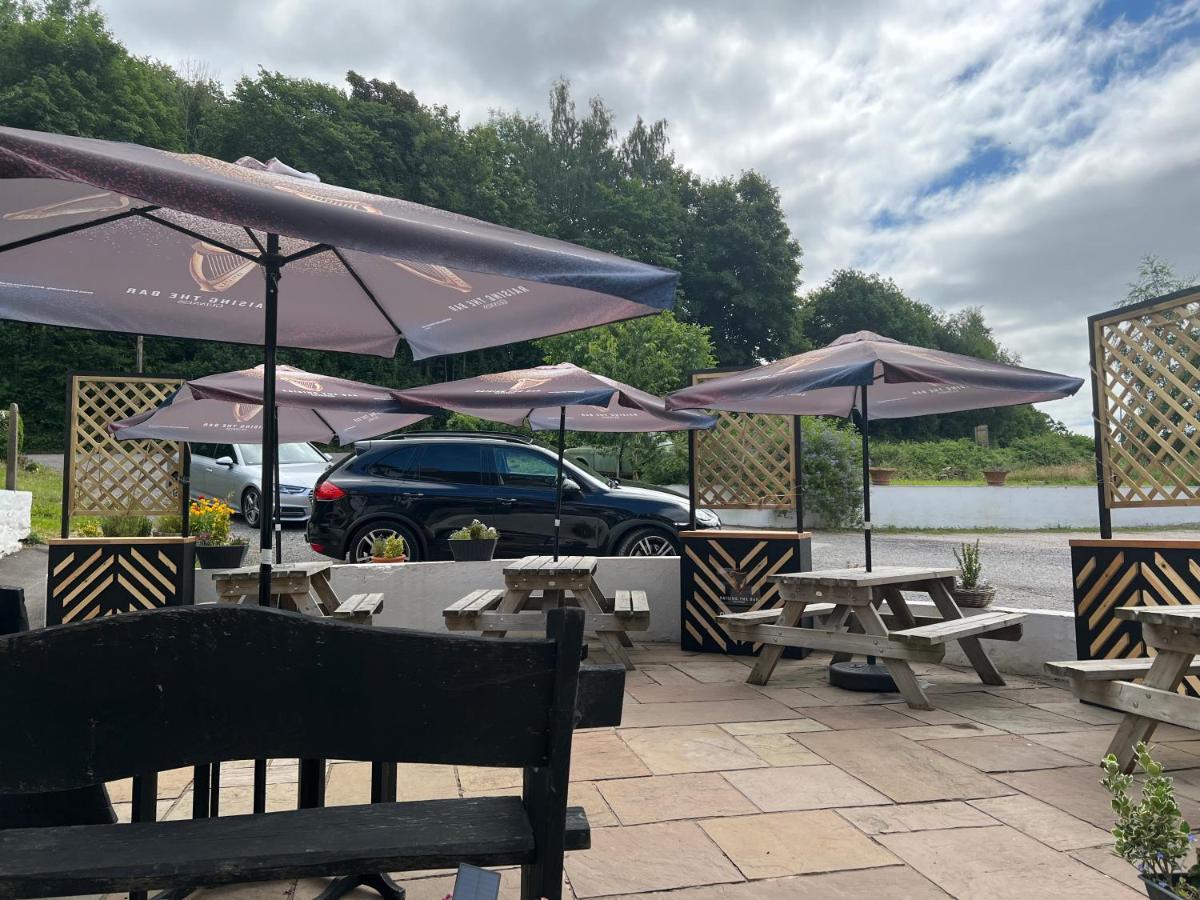 Chainbridge Usk Riverside Gastro Pub And Accommodation Trostrey Εξωτερικό φωτογραφία